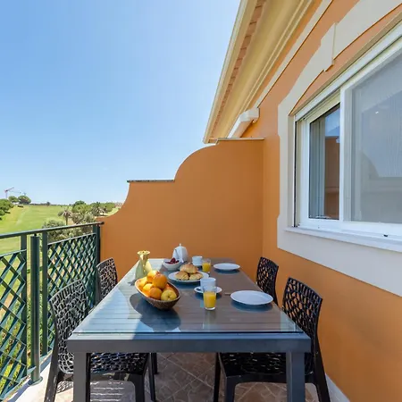 Apartamento Boavista Lakeview Golf & Pool Retreat